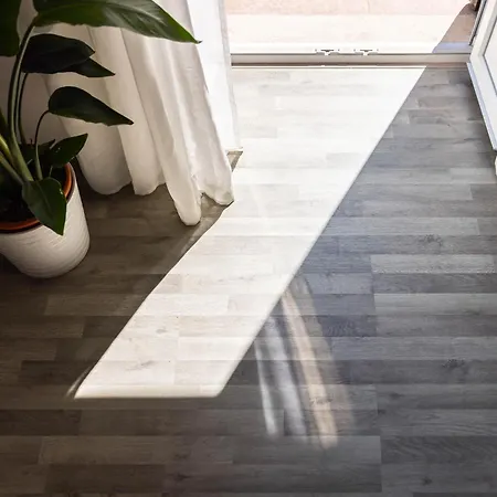 Sun House Apartment *