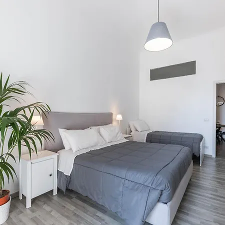 Sun House * باري