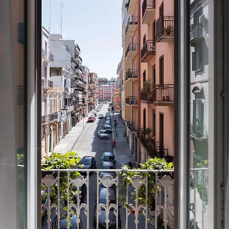 Sun House Apartment *