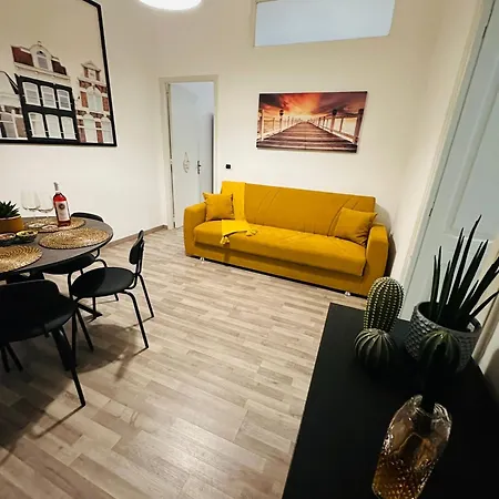 Sun House Apartment *