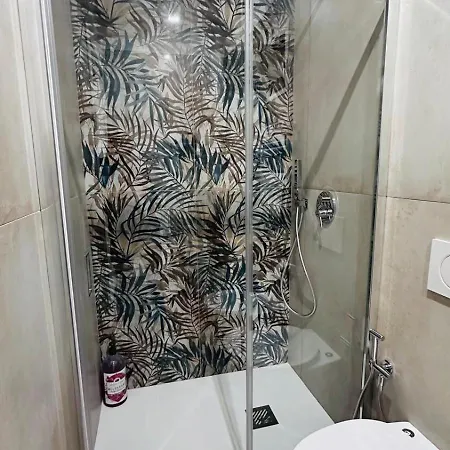 Sun House Apartment *